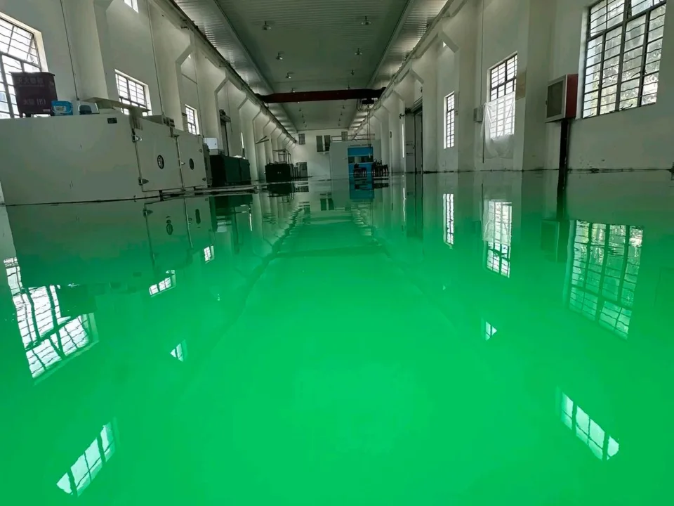 工厂环氧地坪表面划痕如何修复和预防