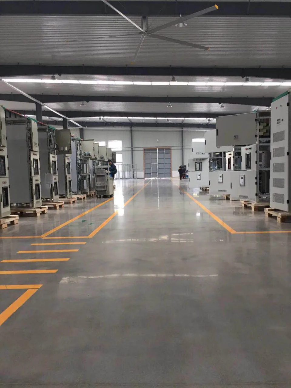 厂房地面起砂修补怎么办？有什么诀窍